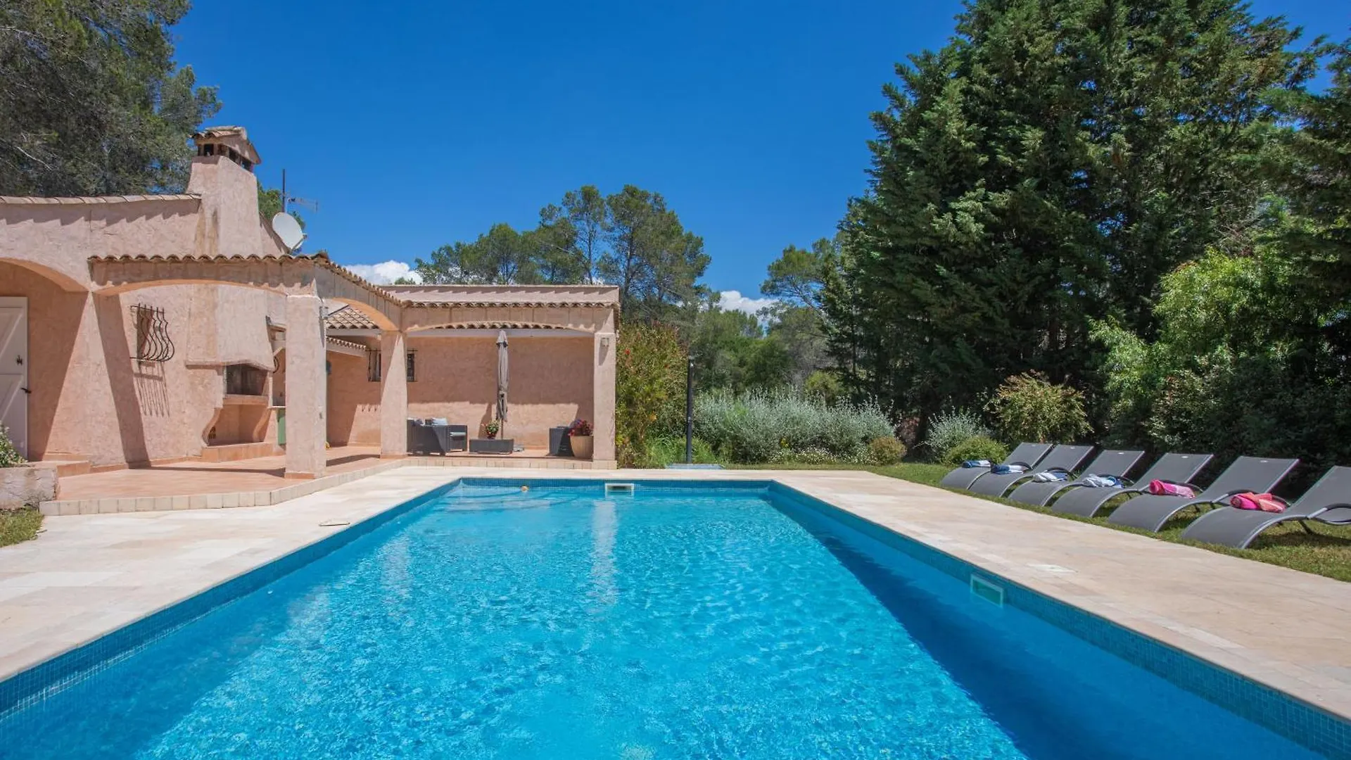 Maison - La Lieutenante Puget-sur Argens 0*,  France